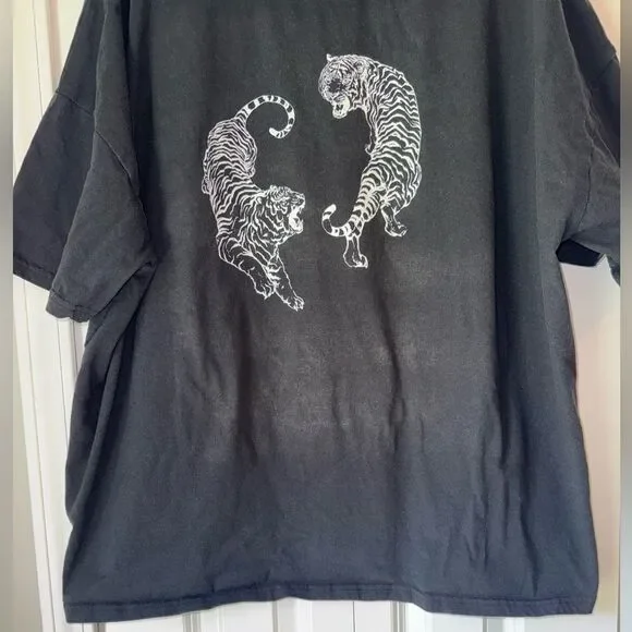 CHIC SOUL 2X WOMENS ROAR LOUDLY OVERSIZED TIGER BOYFRIEND TEE - Picture 6 of 10